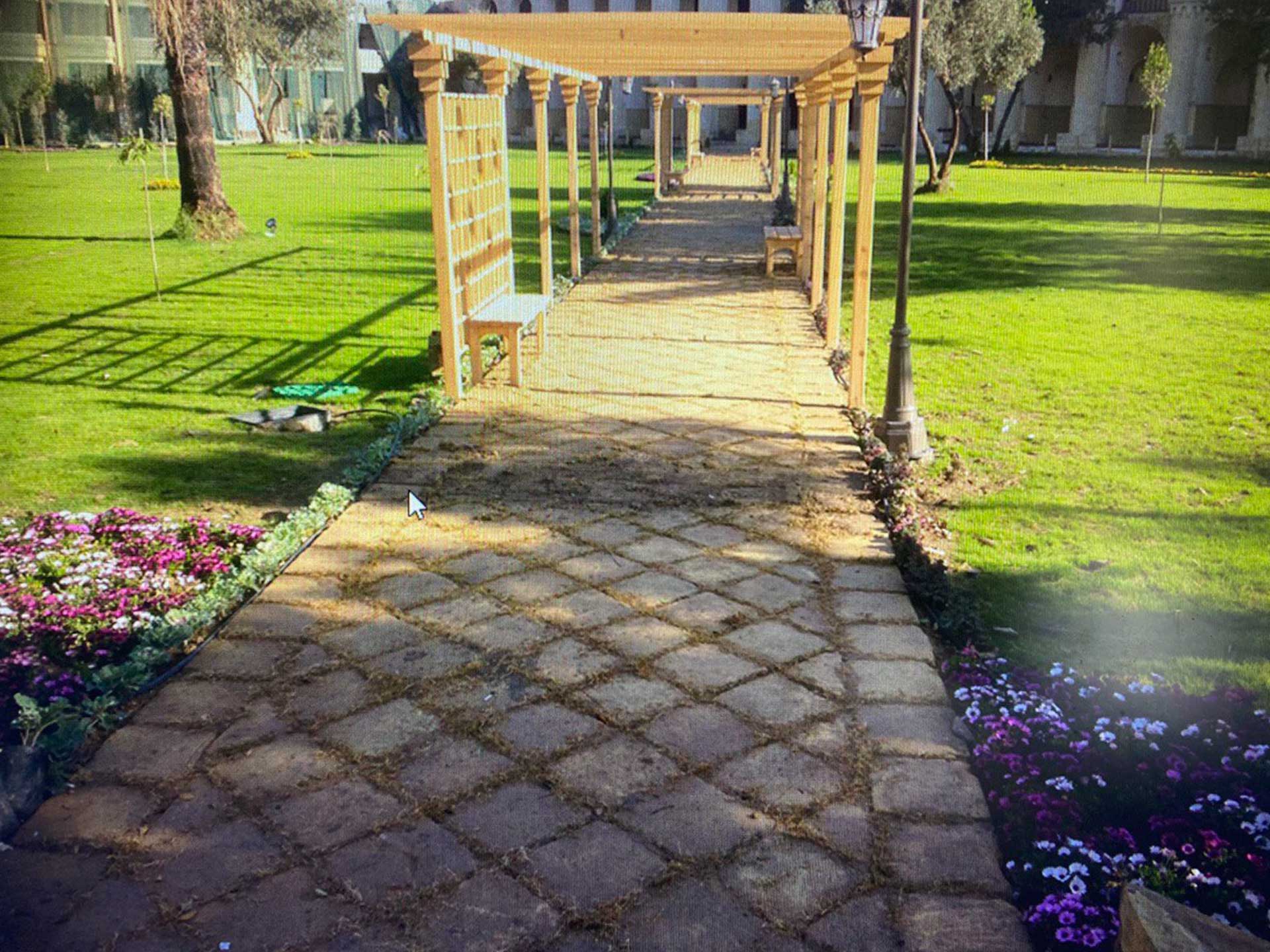 Alam-Alzuhoor-qushla01